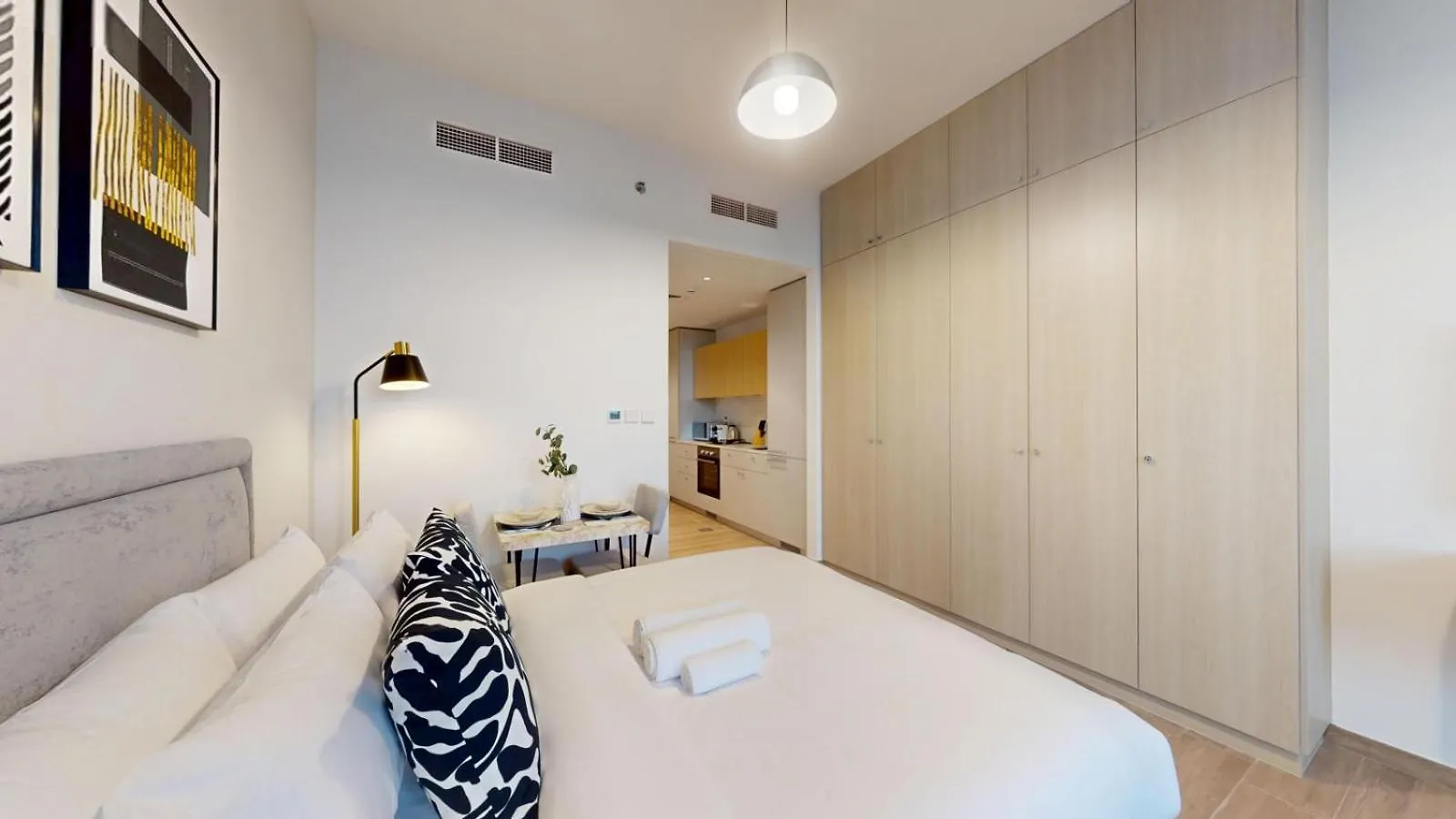 Belgravia Heights - Modern Studio With City View Dubai United Arab Emirates
